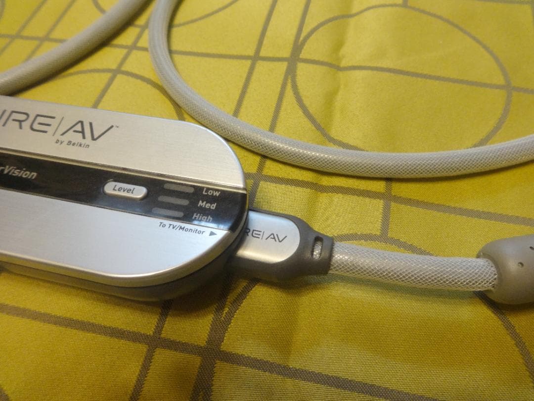 “PureAV”の映像補正機能搭載HDMIケーブル・アダプタ by Belkin