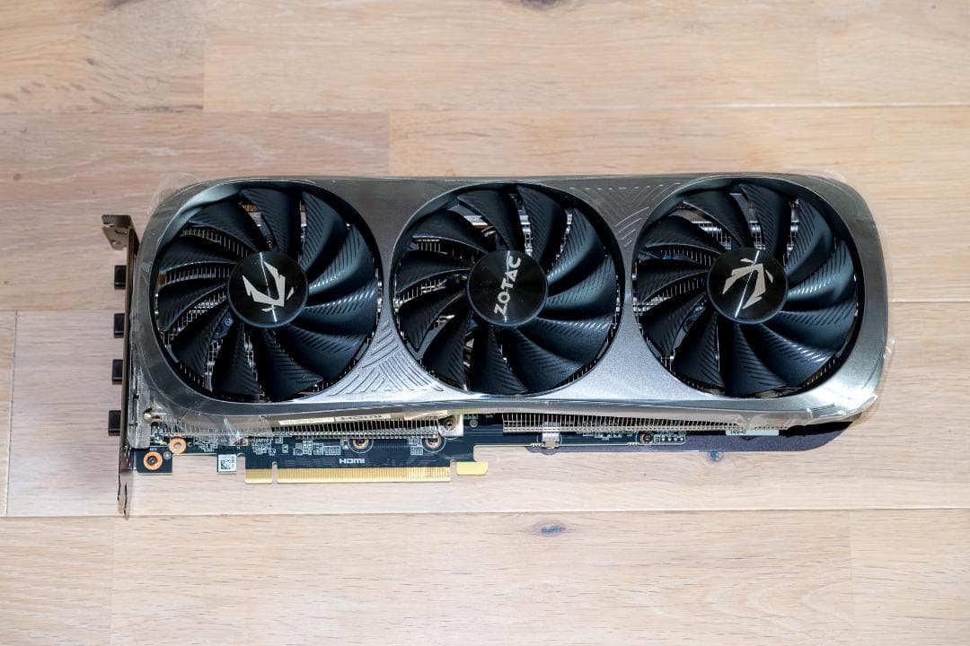 グラフィックボード・グラボ・ビデオカード ZOTAC GEFORCE RTX 4070 Ti SUPER TRINITY