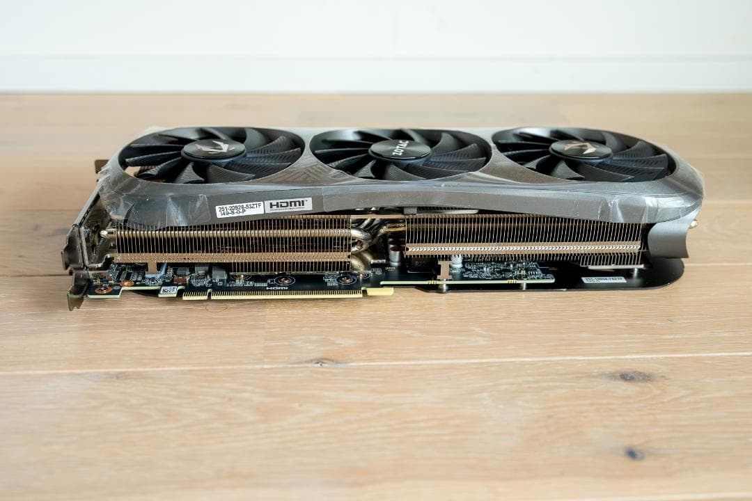 グラフィックボード・グラボ・ビデオカード ZOTAC GEFORCE RTX 4070 Ti SUPER TRINITY