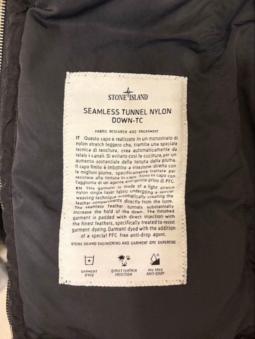【taiさん専用】STONE  ダウンジャケット Mサイズ