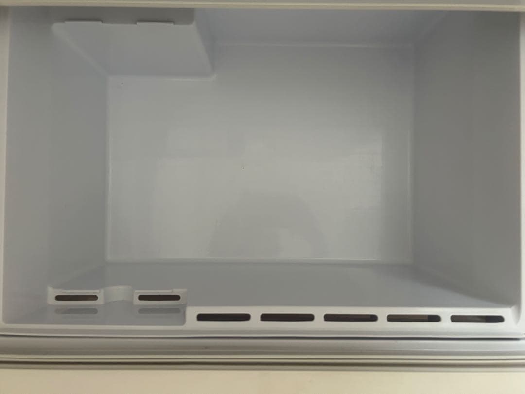 AQUA 冷蔵庫 AQR-27G(W) 272L 2018年