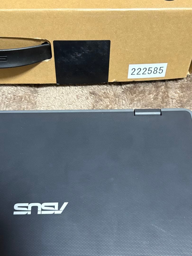 ASUS Chromebook CR1100FKA (箱・充電器・説明書付)