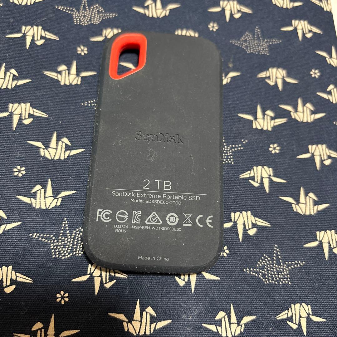 SanDisk Extreme Portable SSD 2TB 動作未確認