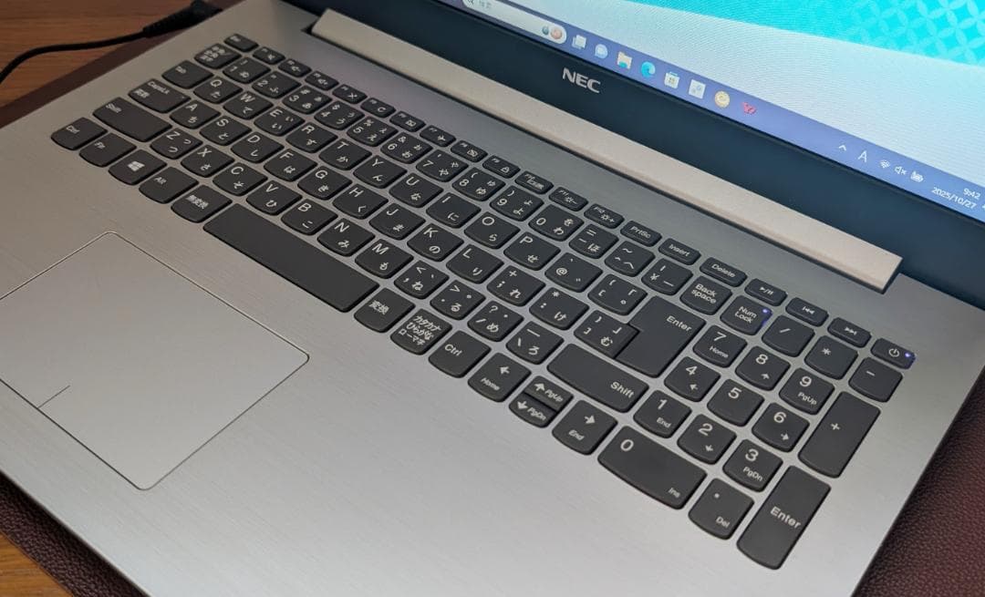 Win11 NS10EK/E2/8G/SSD240G/DVD/カメラ/WLAN