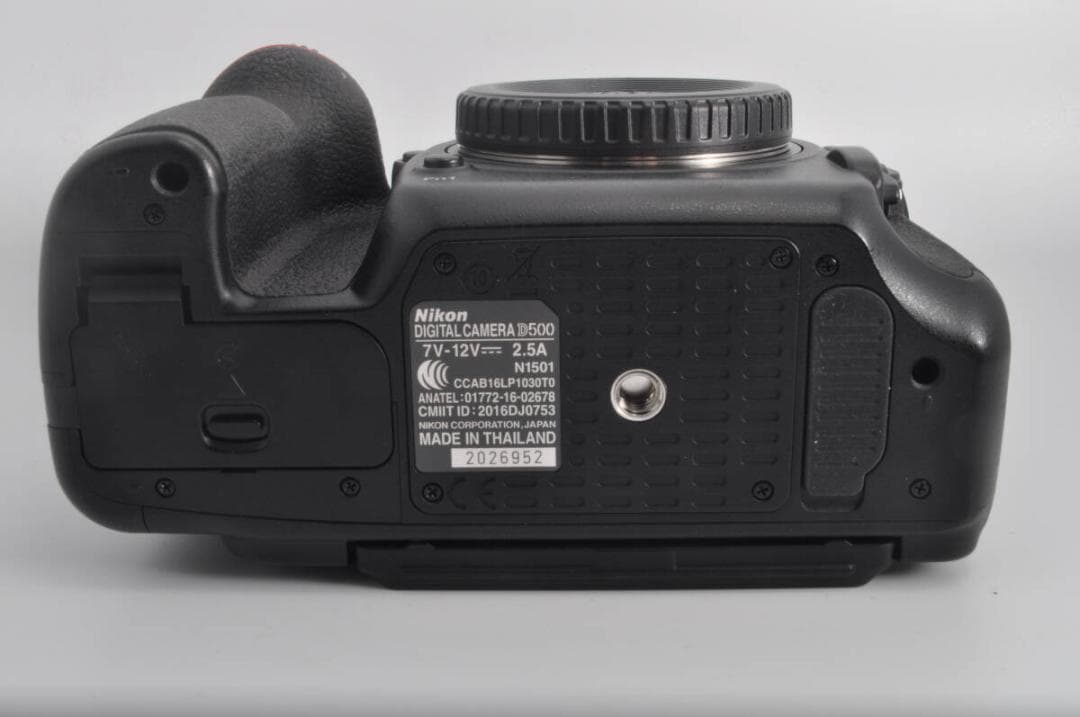 新品級の極上美品/動作◎ Nikon デジタル一眼レフカメラ D500 ボディ