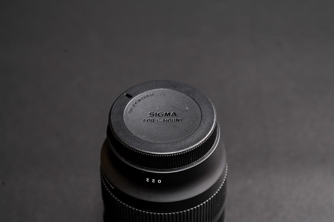 美品　SIGMA 16-28mm F2.8 DG DN（SONY E-mout）