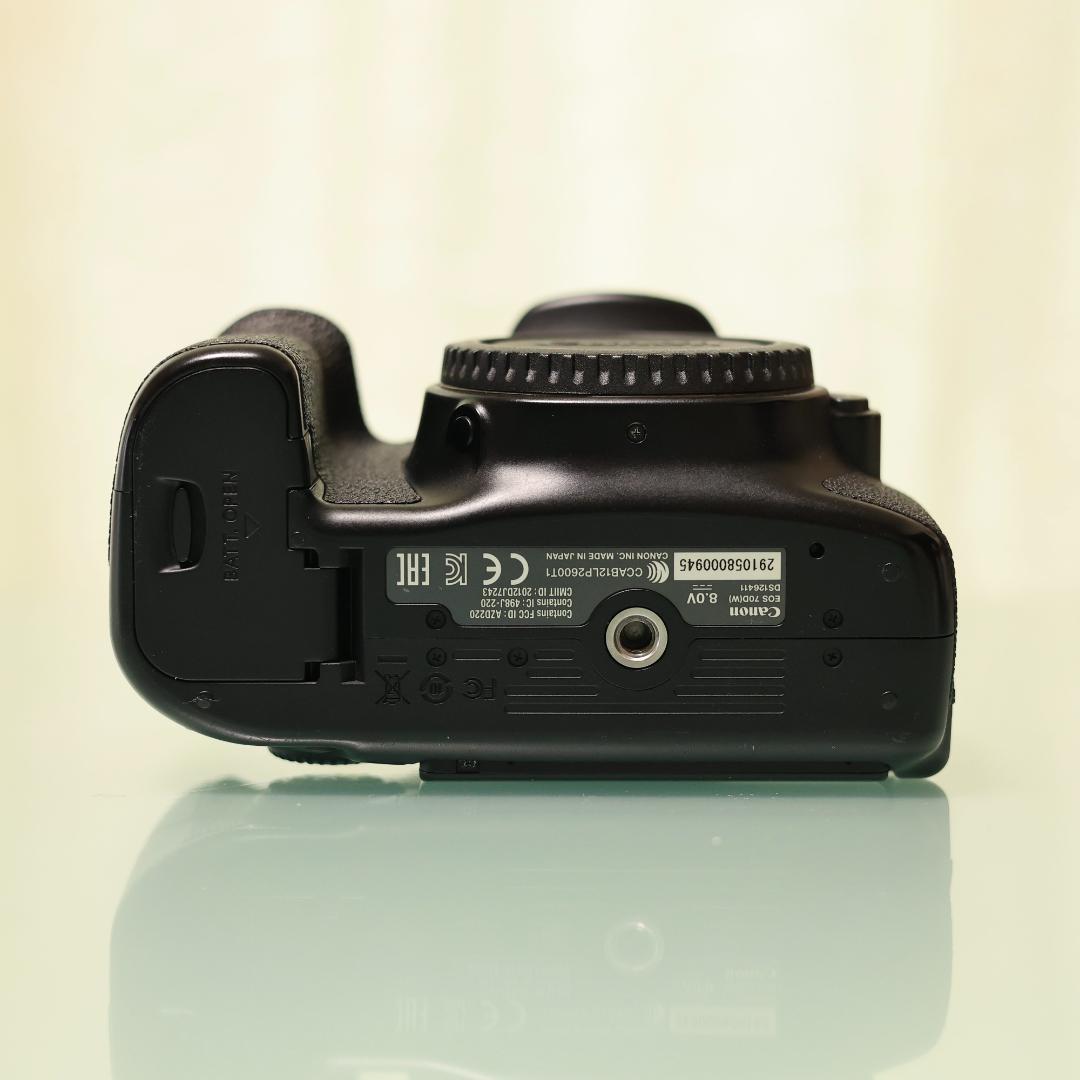 Canon EOS 70D ボディ