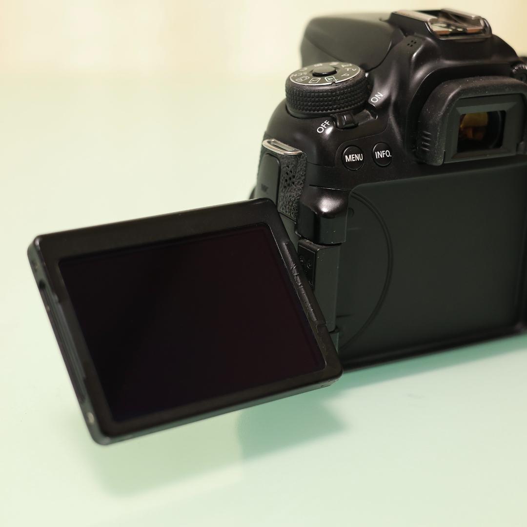 Canon EOS 70D ボディ