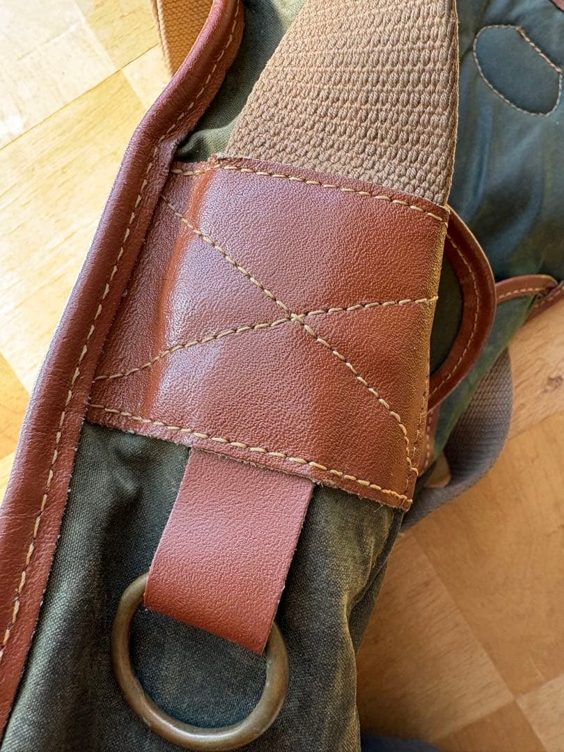 baraour バブアー ショルダーバッグオイルド 釣り メッセンジャーバック