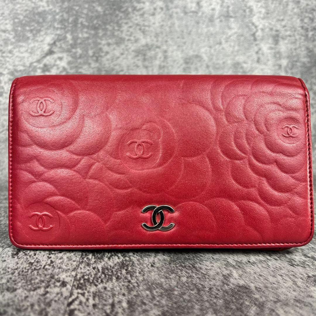 CHANEL カメリア型押し ココマーク 長財布 ラムスキン