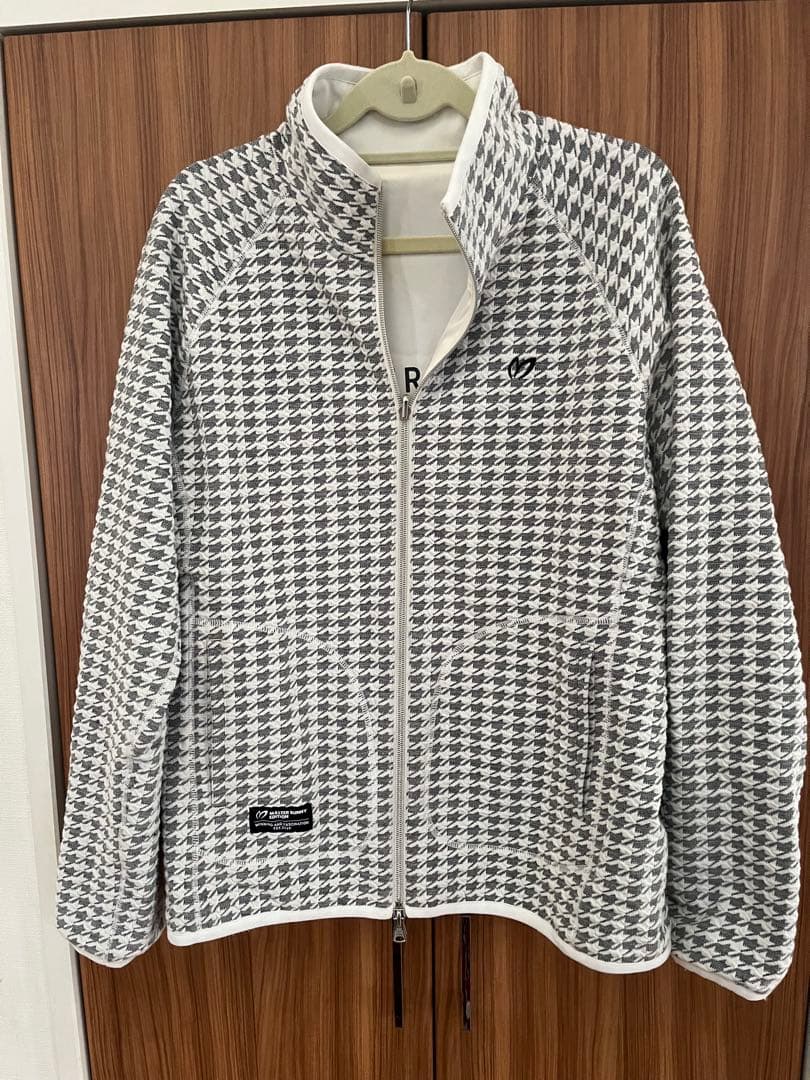 M*☆様 MASTER BUNNY 真冬リバーシブルブルゾン　サイズ2♪ L 〜