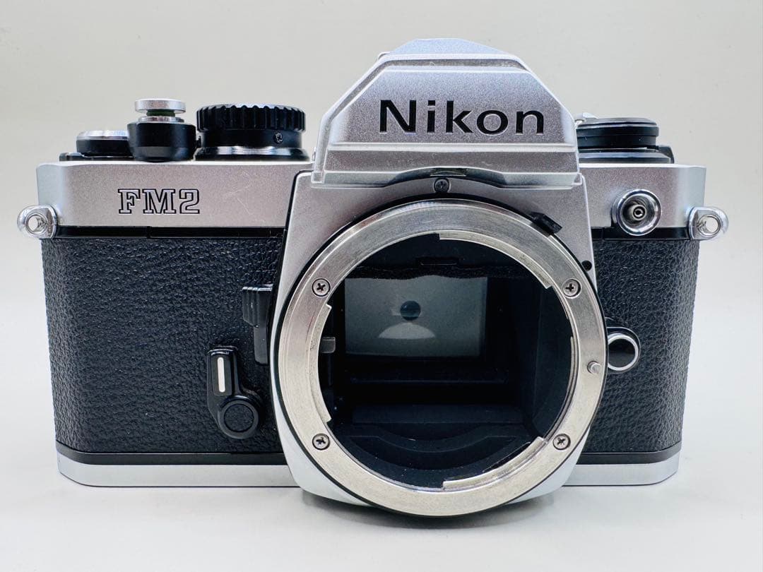 【美品】 Nikon FM2 / Zoom NIKKOR 35-105mm