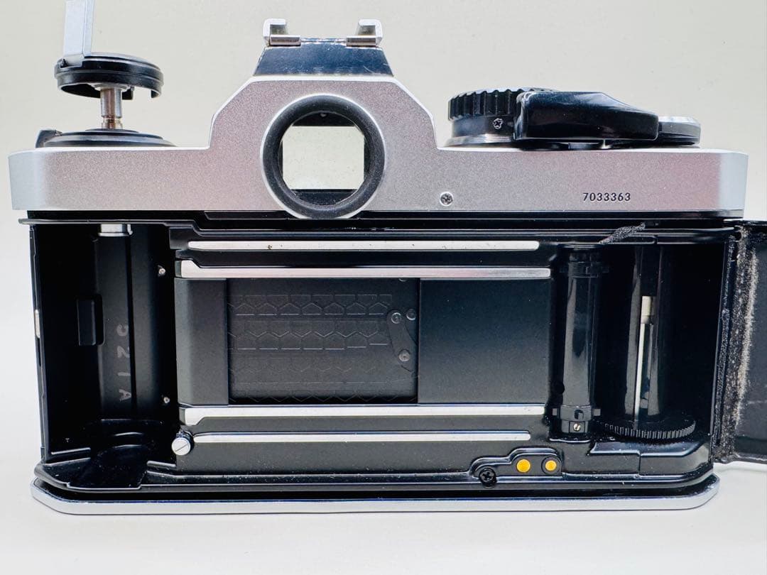 【美品】 Nikon FM2 / Zoom NIKKOR 35-105mm