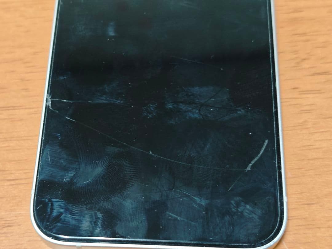 スマートフォン本体 iPhone 14 256gb bt89