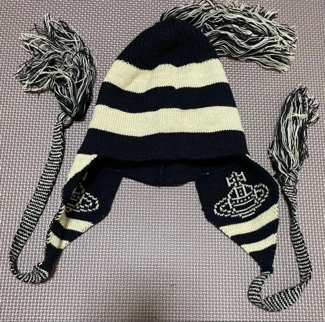 viviennewestwood 耳あて付きストライプニット帽