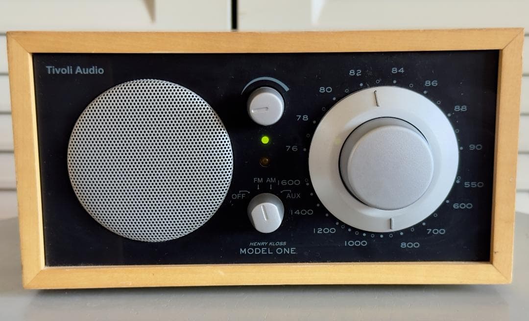 Tivoli Audio MODEL ONE ラジオチューナー