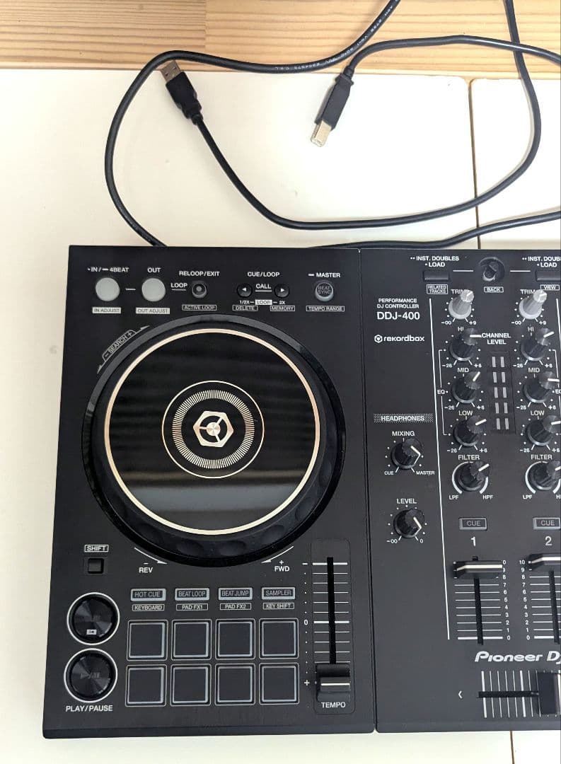Pioneer DDJ-400 PCDJコントローラー