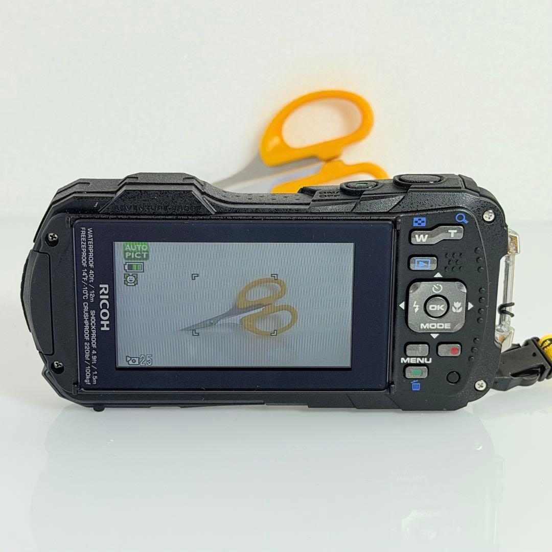美品❀RICOH WG-30 デジカメ 本体 コンデジ デジタルカメラ 黒 防水