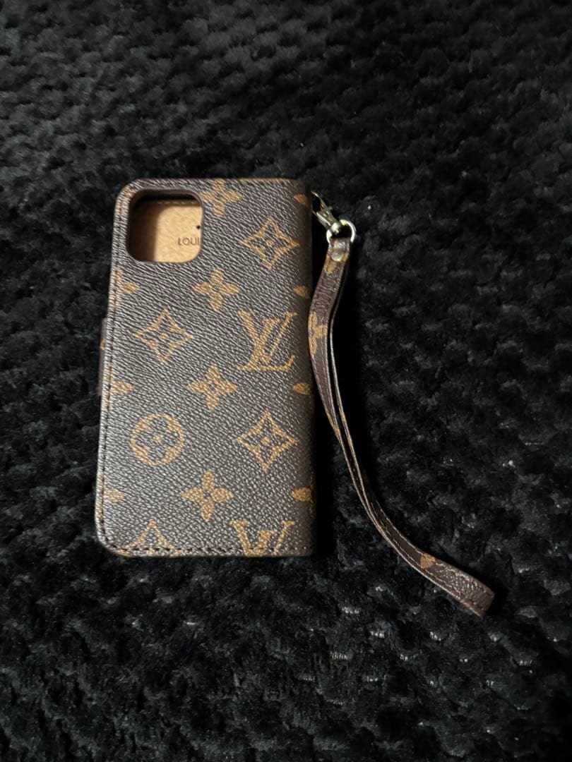 Louis Vuitton モノグラム 手帳型ケースiPhone12用
