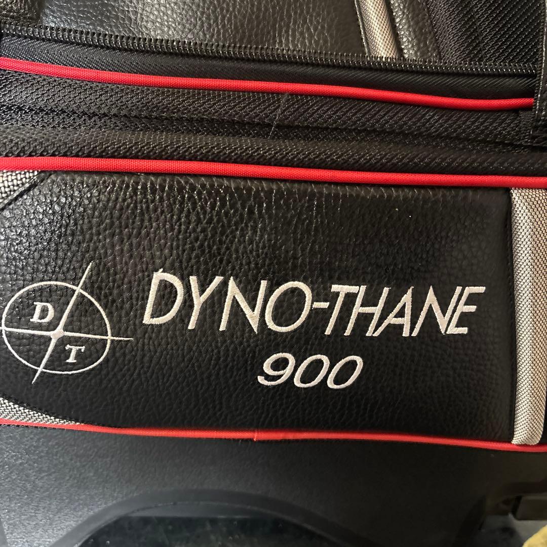 ボウリングボール2個セットとバッグ