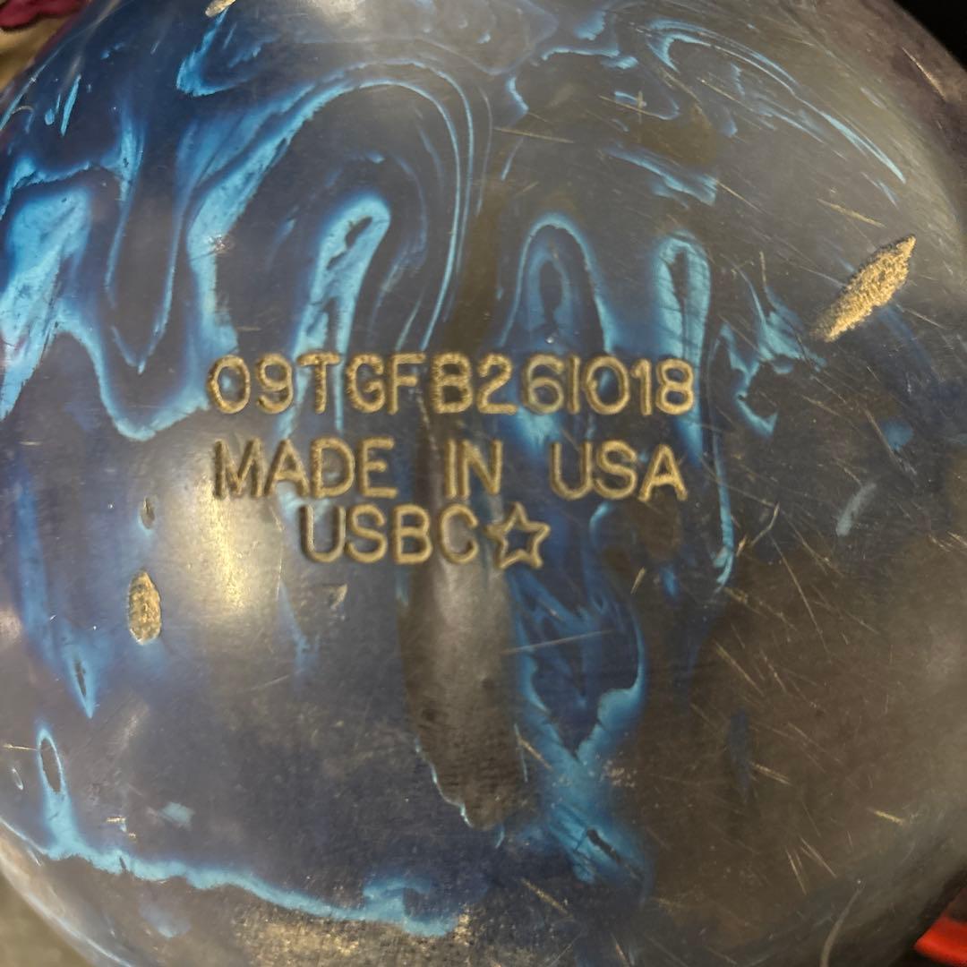 ボウリングボール2個セットとバッグ