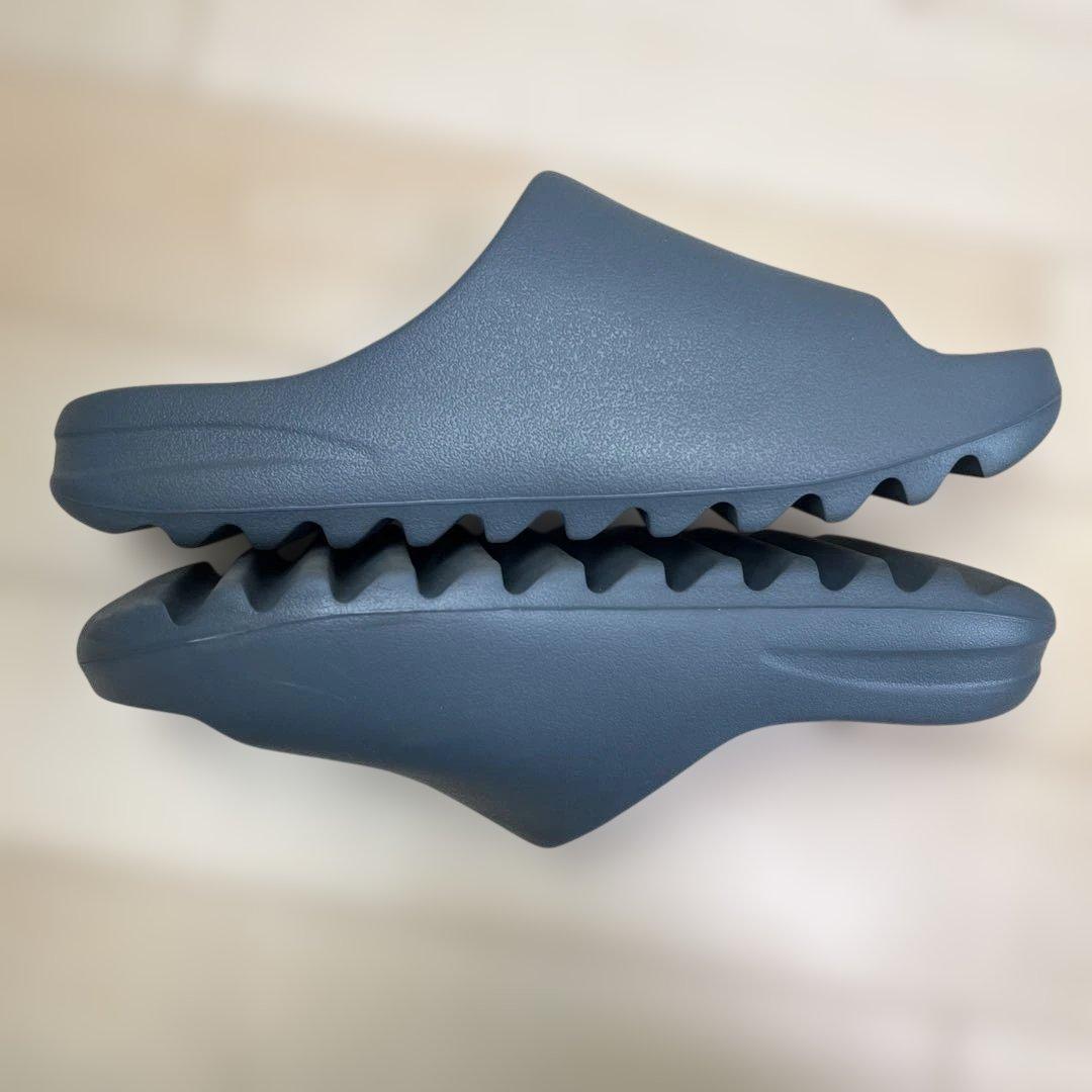 【希少 入手困難】アディダス YEEZY スライド　サンダル