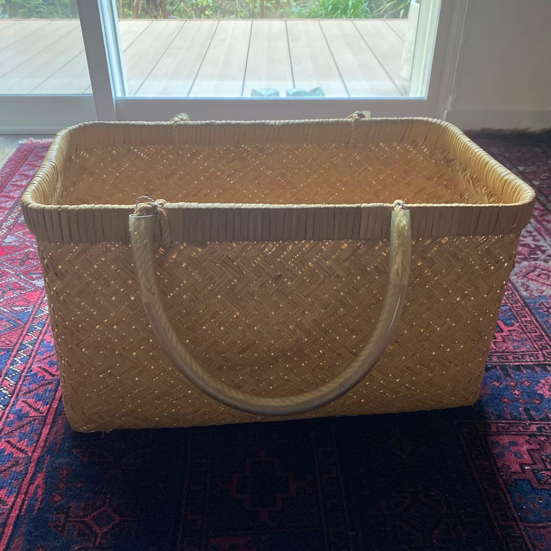 築地　市場　カゴ　大　キャリー