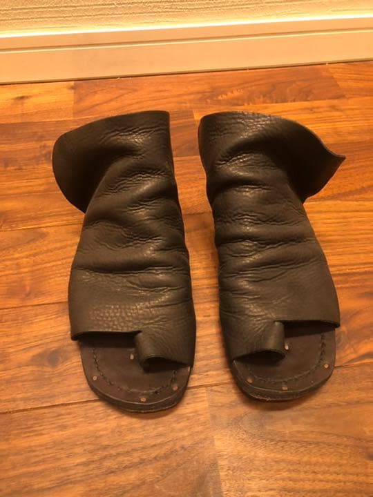 prtl x 4R4s ポルタユ　エクスクルーシブ　レザーサンダル