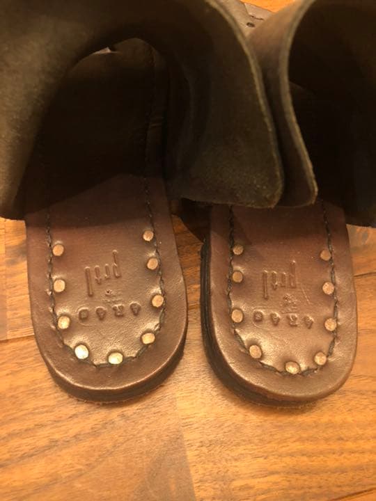 prtl x 4R4s ポルタユ　エクスクルーシブ　レザーサンダル