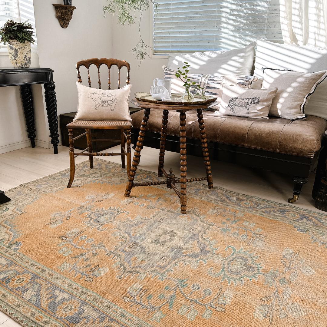 トルコ ヴィンテージラグ A115 大判 ペールオレンジ ターコイズ ブルー