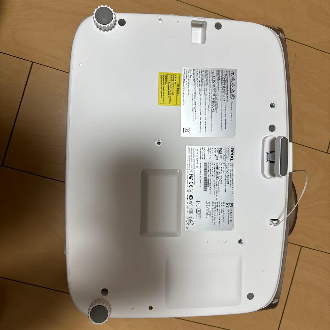 BenQ DLPプロジェクター 本体