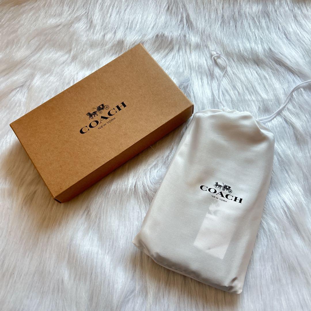 新品✨コーチ 長財布 ホース＆キャリッジ ストラップ付 ダークブラウン×レッド