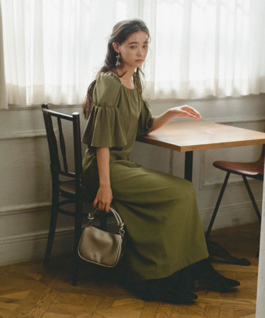 ユ*ン様 kastane オケージョン Bell sleeve color dr