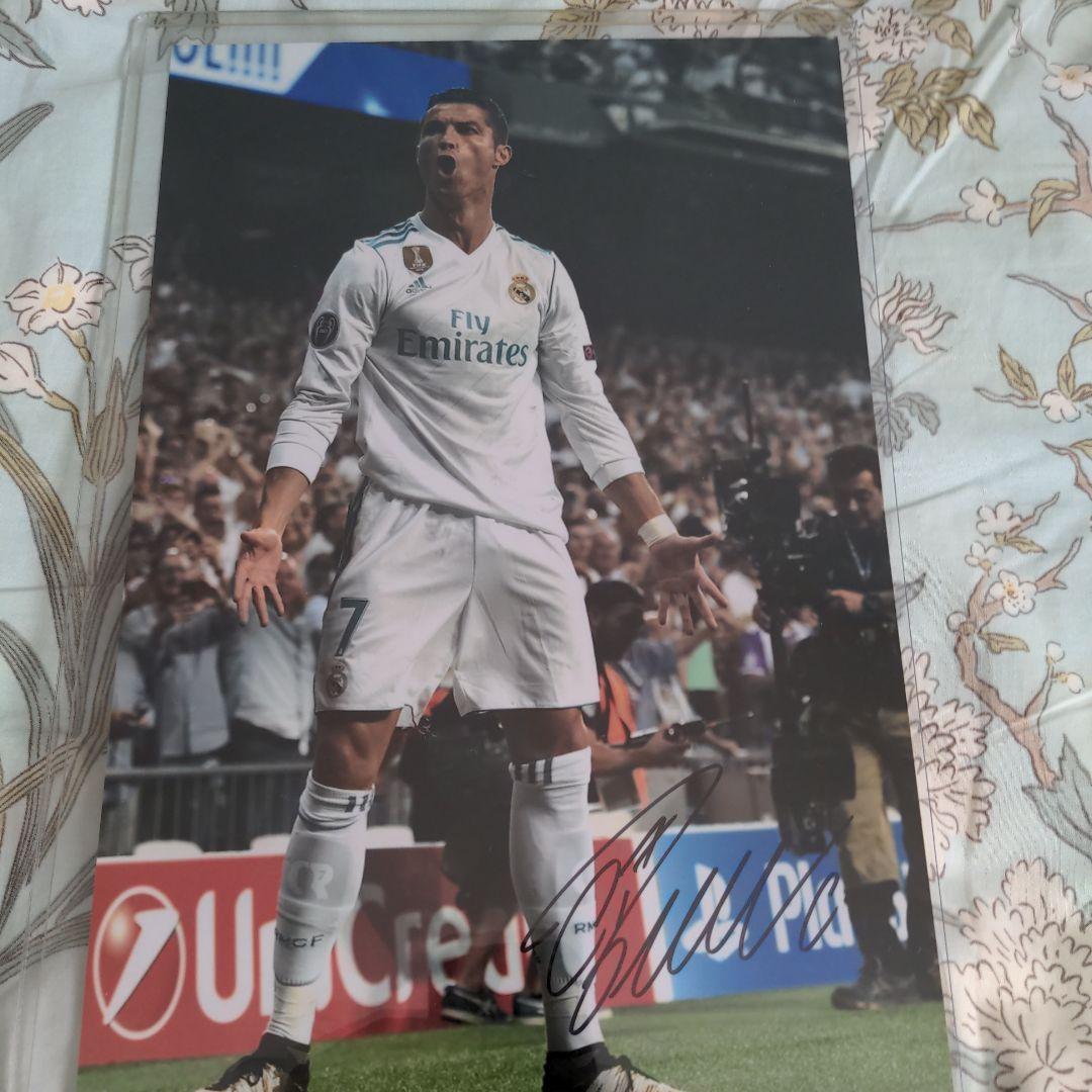 クリスティアーノ・ロナウド サイン入りフォト　証明書付き