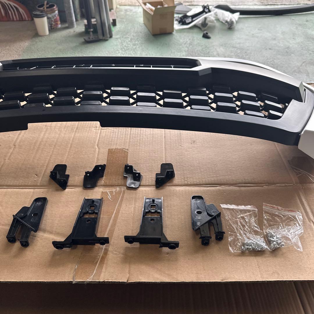 フロントグリル ブラック