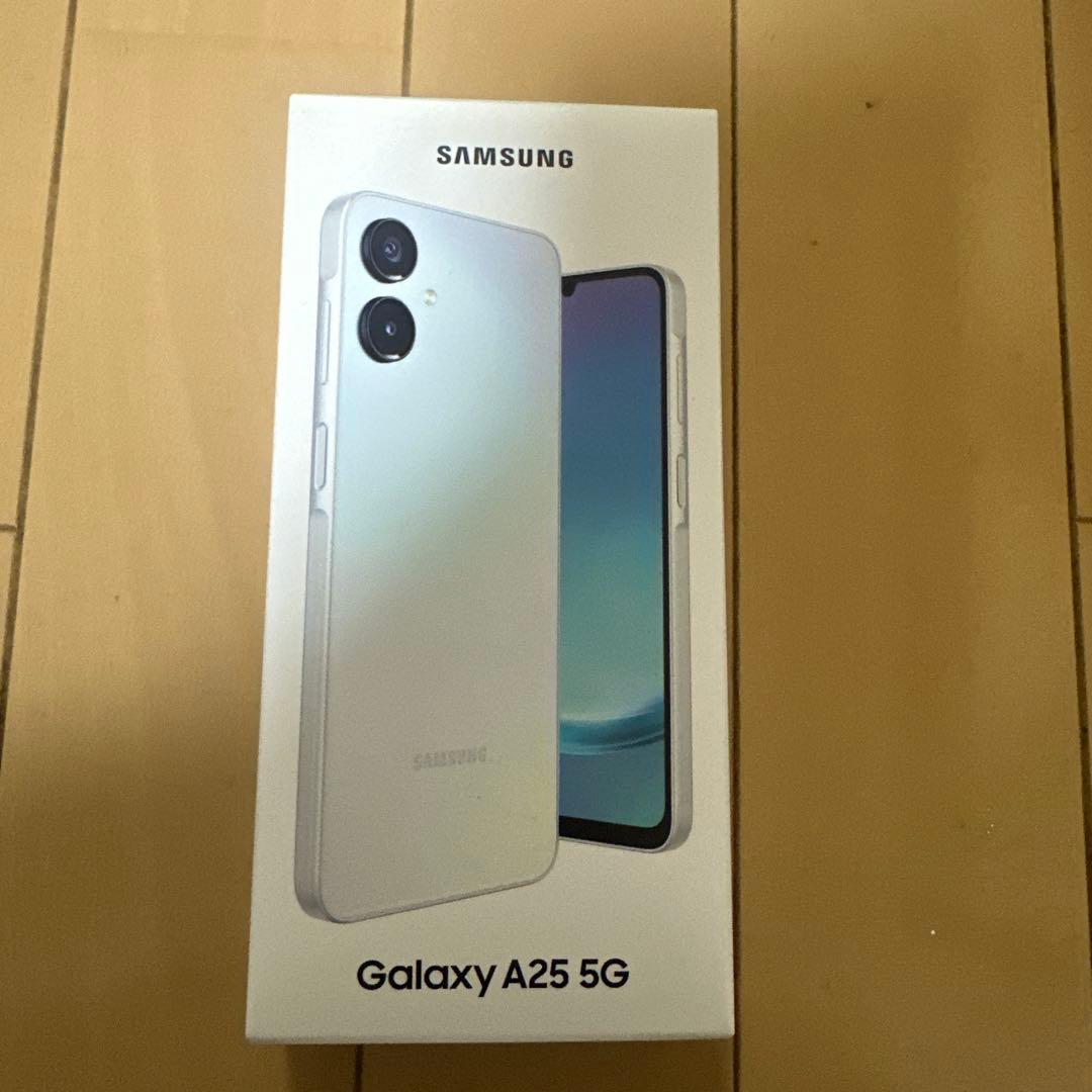 Samsung Galaxy A25 5G ホワイト