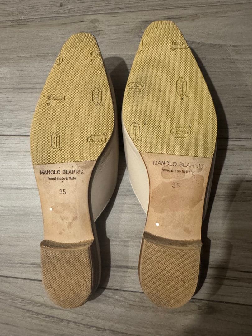 【最終値下げ】美品MANOLO BLAHNIK ベージュ ミュール