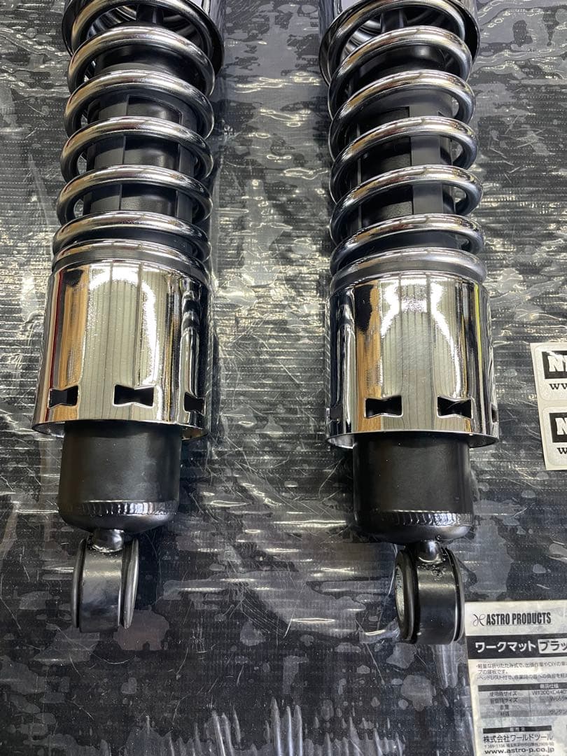 ネオファクトリー　12in リアショック FXRモデル XLモデル