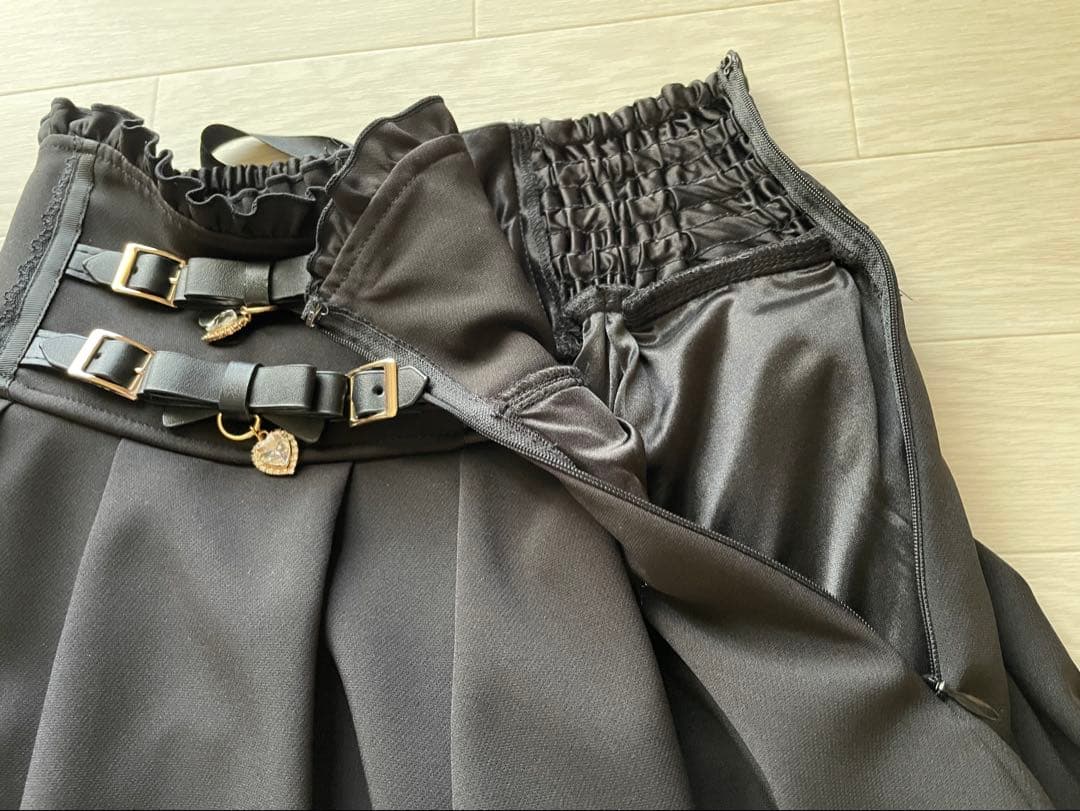 【未使用】LIZ LISA 2連リボンベルトスカパン　ブラック　size:0