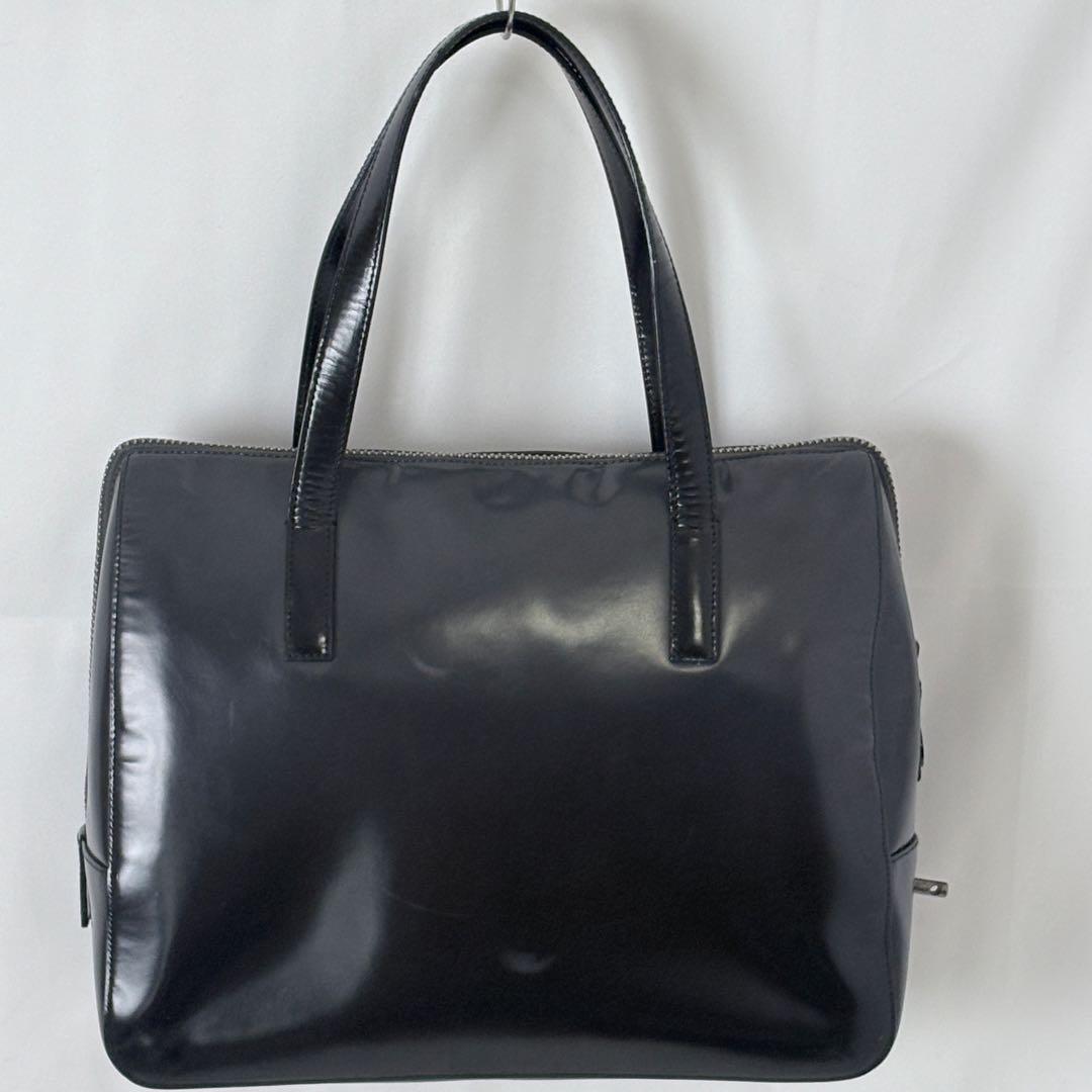 PRADAエナメルレザートートバッグ ブラック本革ビジネス美品