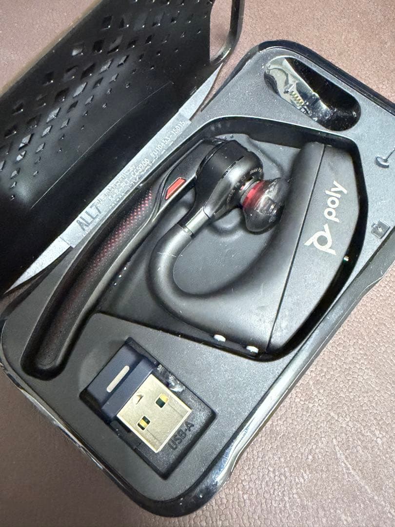 PLANTRONICS Poly Voyager5200 ワイヤレスヘッドセット