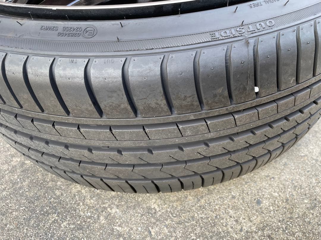 ロクサーニ　グラスターファイブ20インチ、使用距離200キロ未満‼️