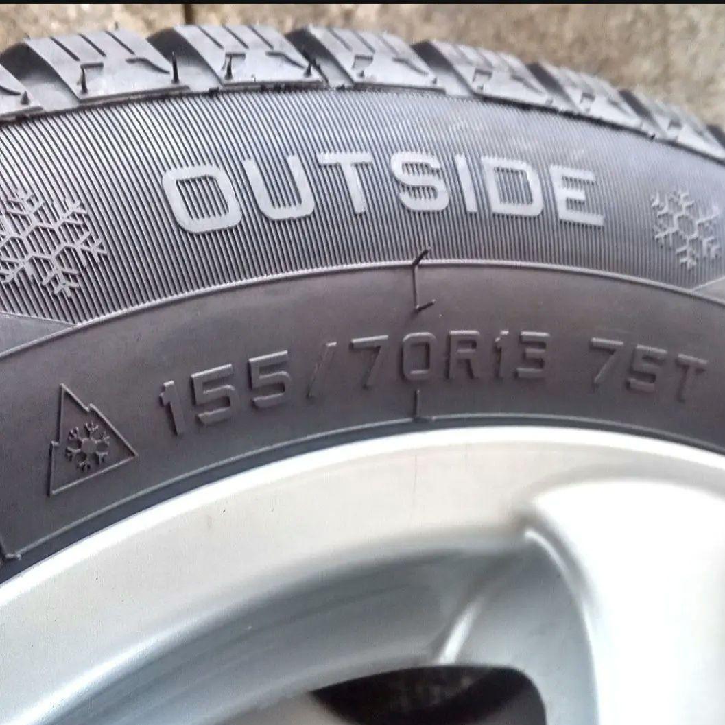 【未使用】スタッドレスタイヤ155/70R13＋アルミホイール 2本(2/2)