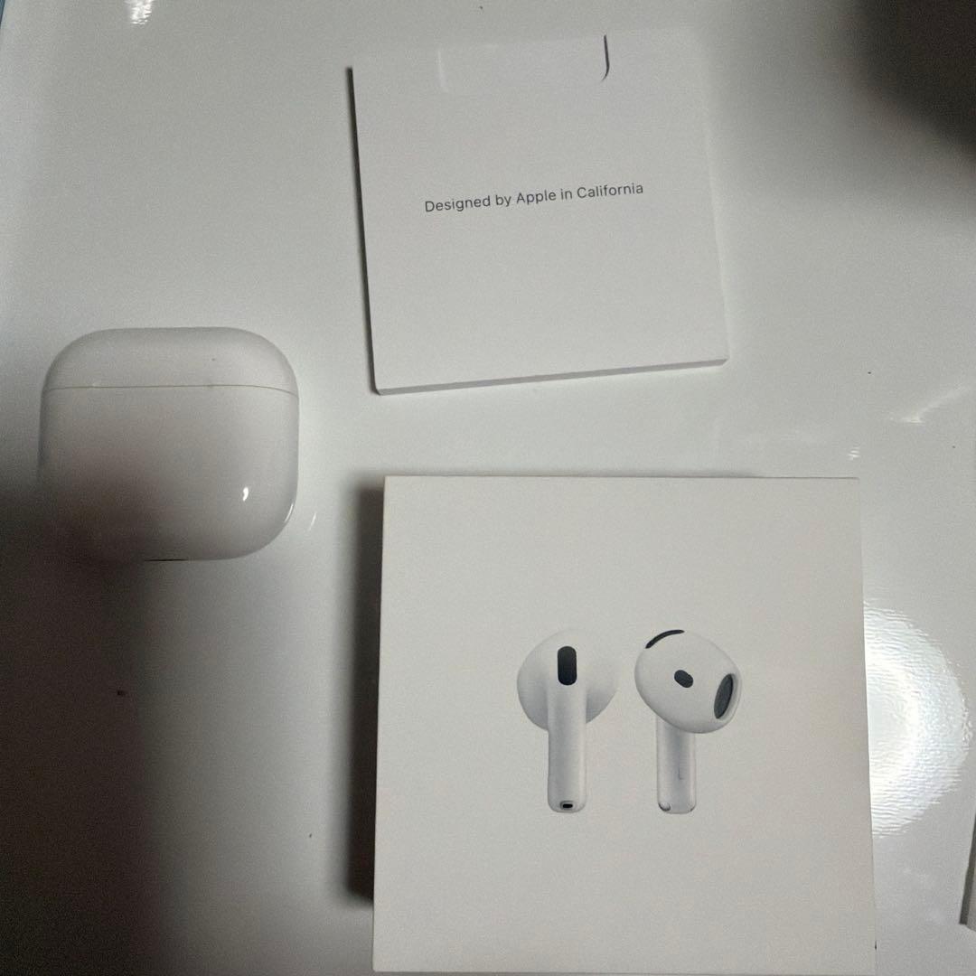 AirPods4 ノイズキャンセリングなし　箱付き