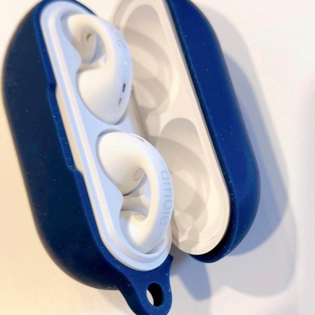 ambie ワイヤレスイヤホン ホワイト　超美品です