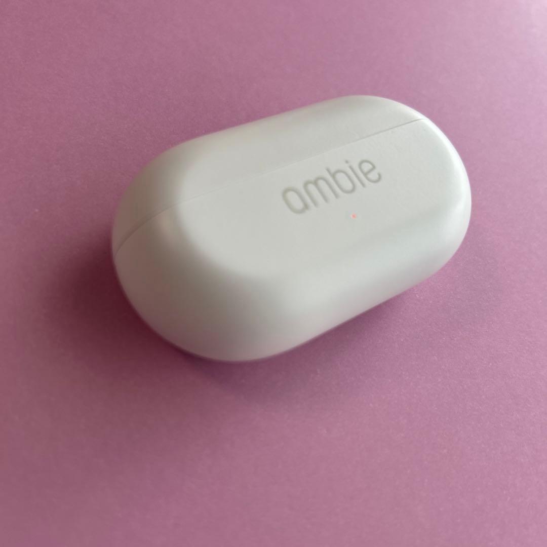 ambie ワイヤレスイヤホン ホワイト　超美品です