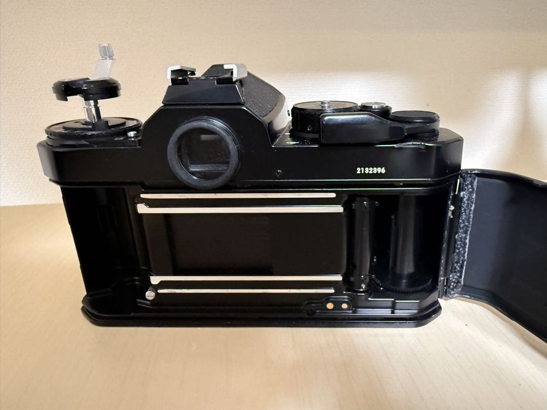 Nikon FE2 ボディ / NIKKOR 50mmf1.4レンズ付