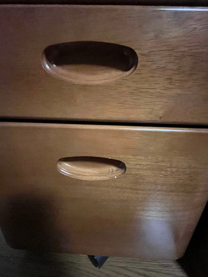 miu⭐︎さま　学習机のみ　オクモト