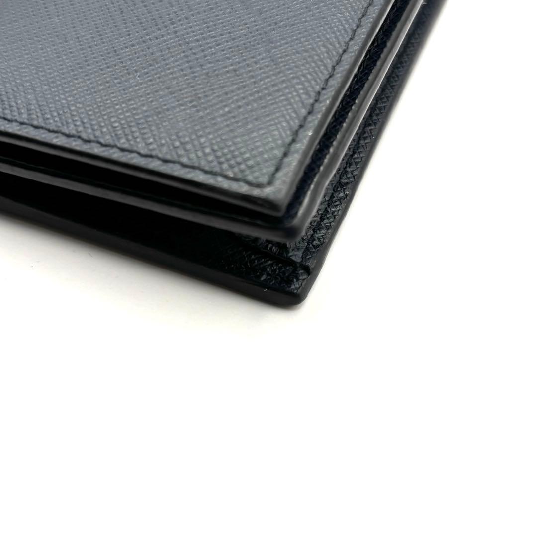 プラダ カードケース 名刺入れ シルバーロゴ サフィアーノ レザー ネイビー