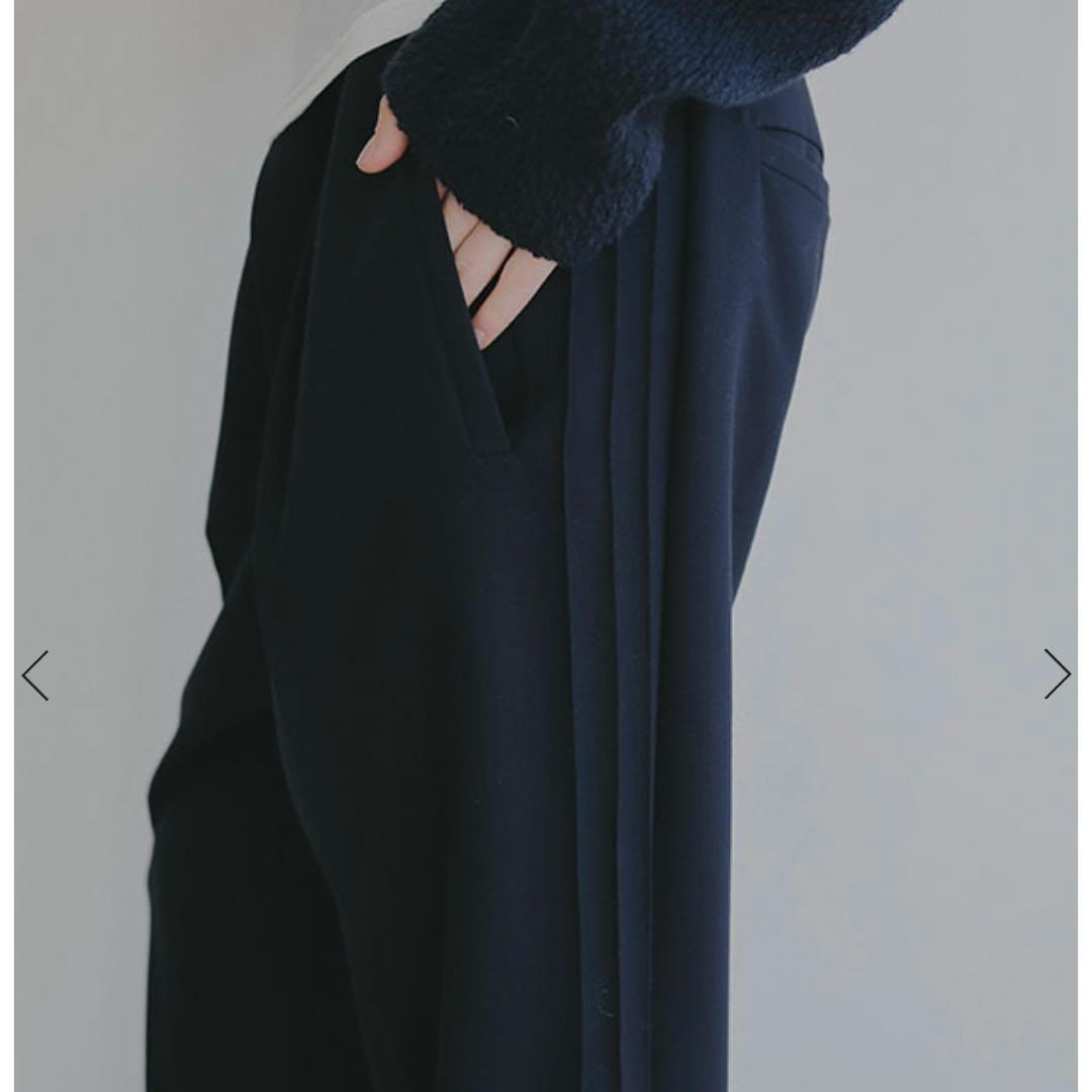 ETRE TOKYO 26SS サイドピンタックラインリラクシーパンツ ネイビー